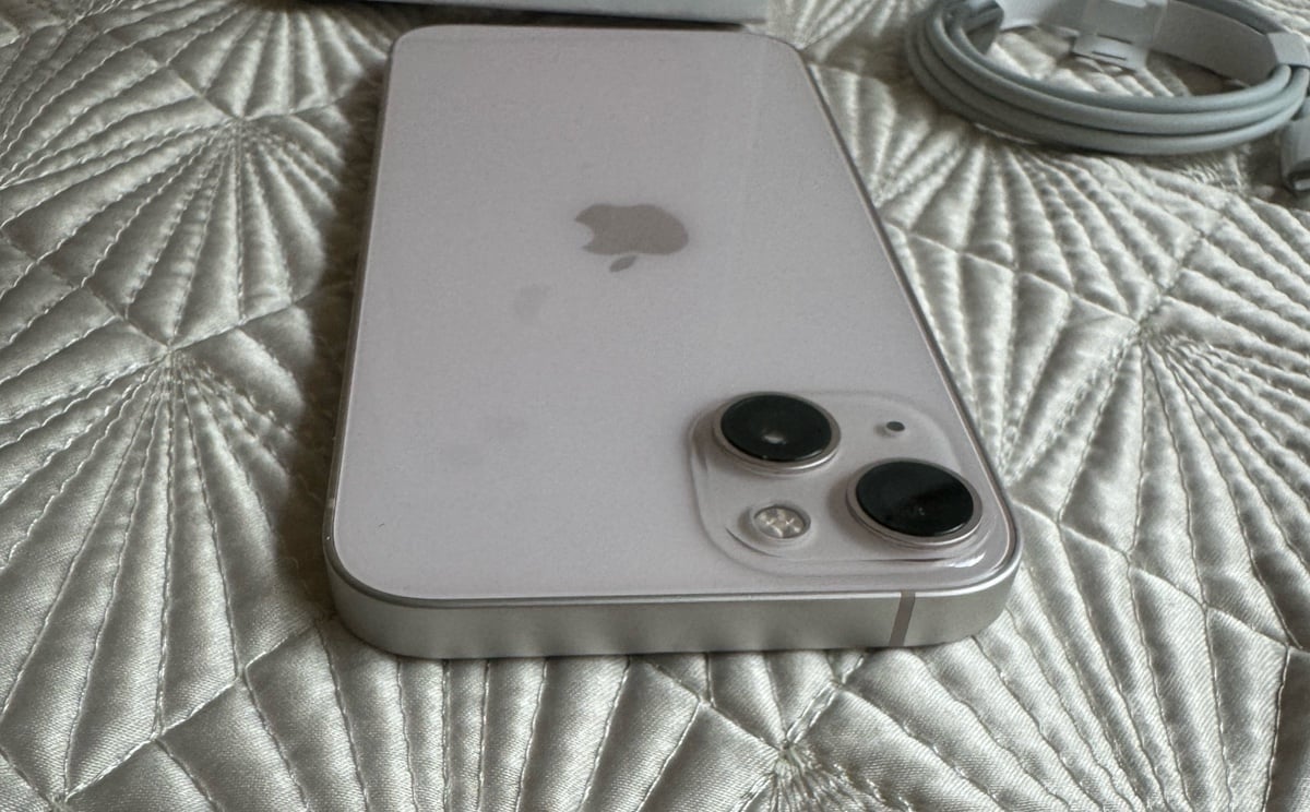 Apple iPhone 13 Pink 256GB 8R52