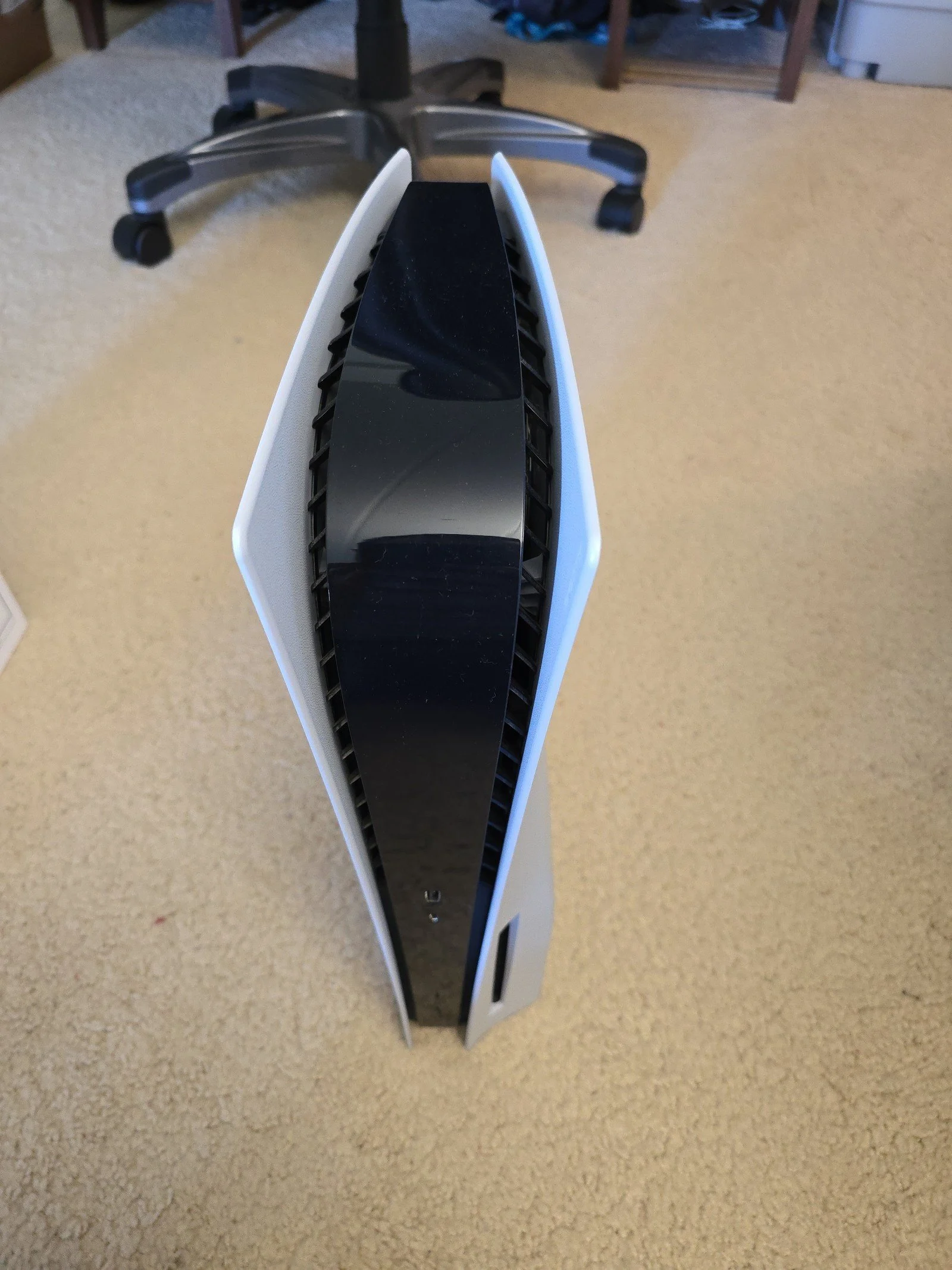 Sony PlayStation 5 Console in White 825GB 9M39