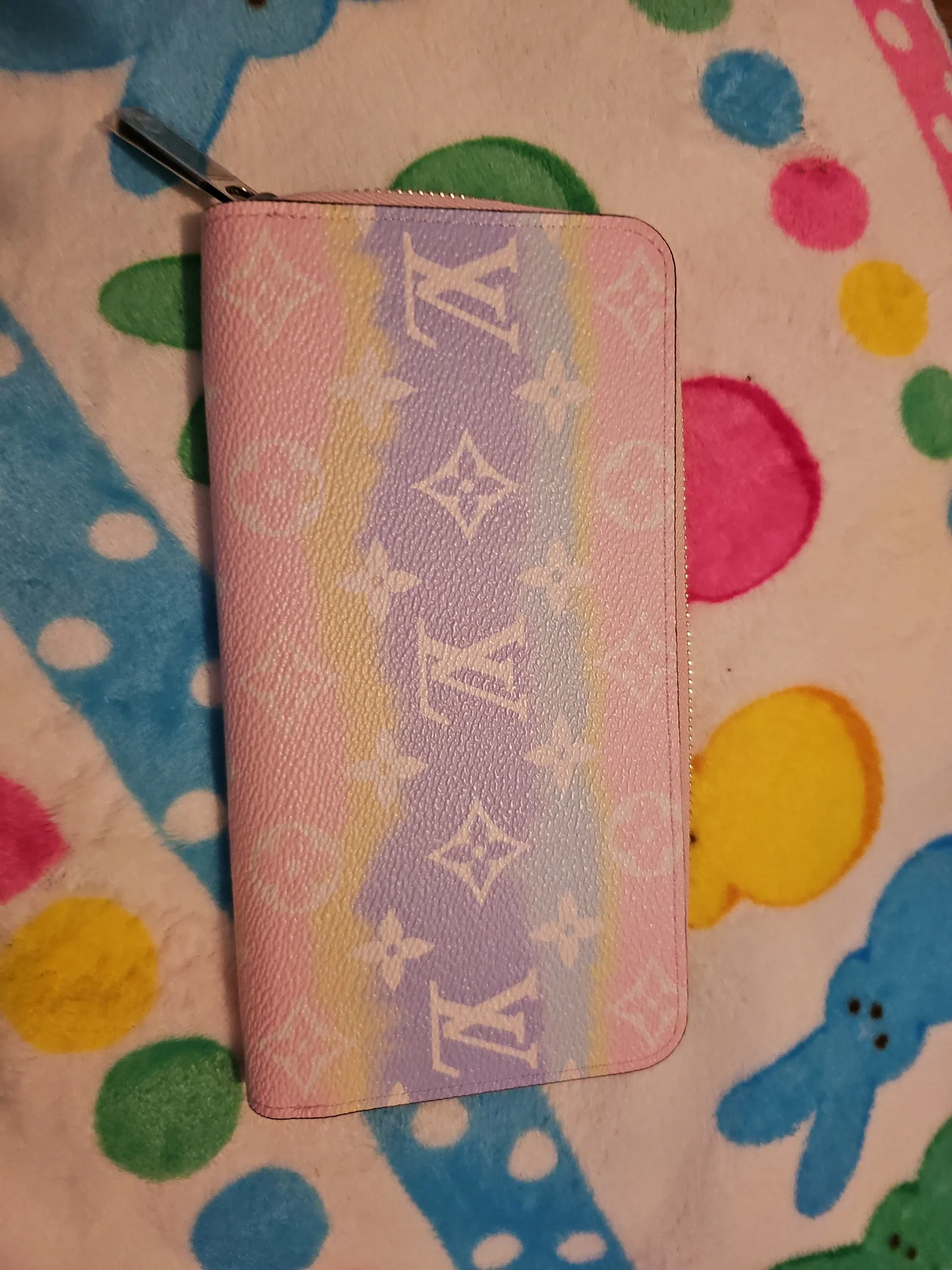 Louis Vuitton escale wallet monogram pastel spring 2020