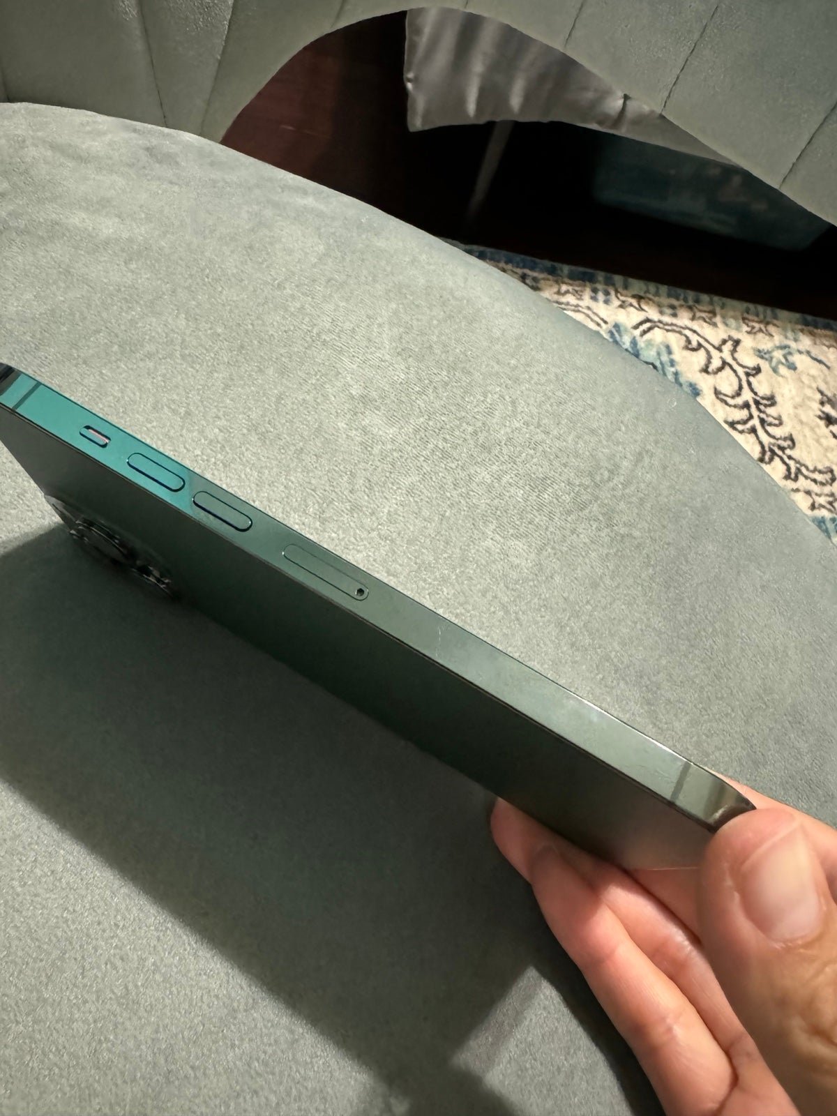 Apple iPhone 13 Pro Max 256 GB in Alpine Green for Unlocked 8X79