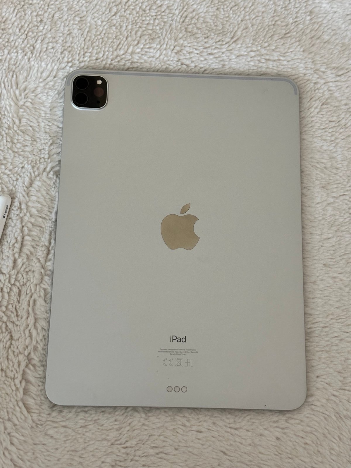 Apple iPad Pro 2021 11- inch m1 chip (Wi-Fi + 256GB) 1W85