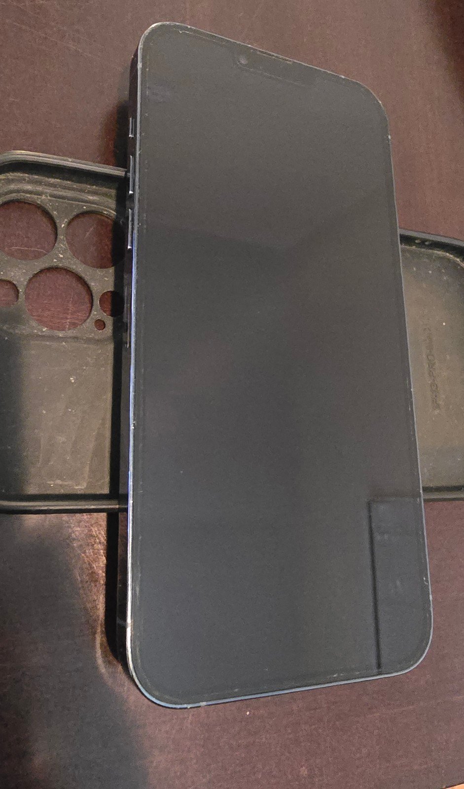 Apple iPhone 13 Pro Max 256GB Unlocked (Cracked Back)+Sony linkbuds 2Q66