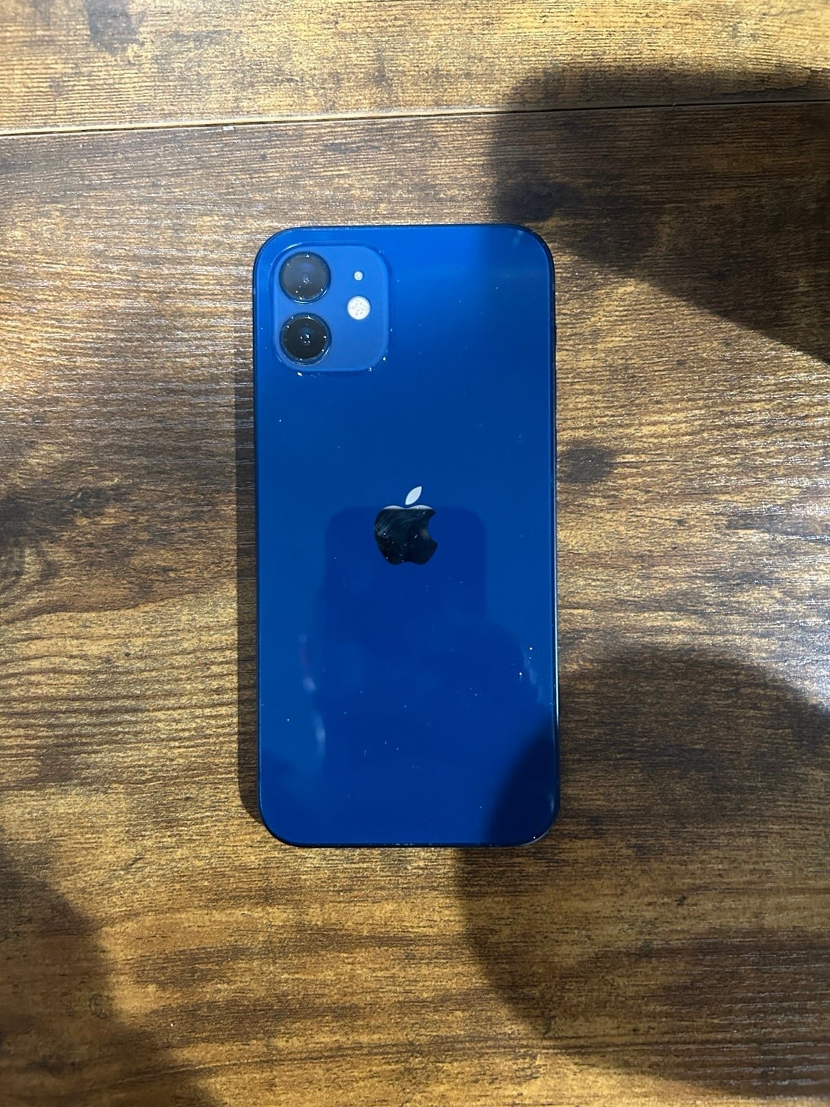 Apple iPhone 12 128 GB in Blue for AT&T 1Y52
