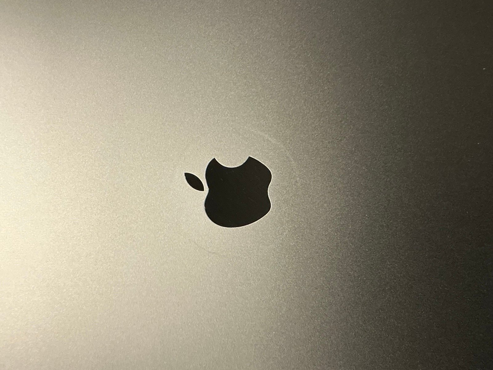 iPad Pro 12.9 6th Generation WI-FI only 6S17