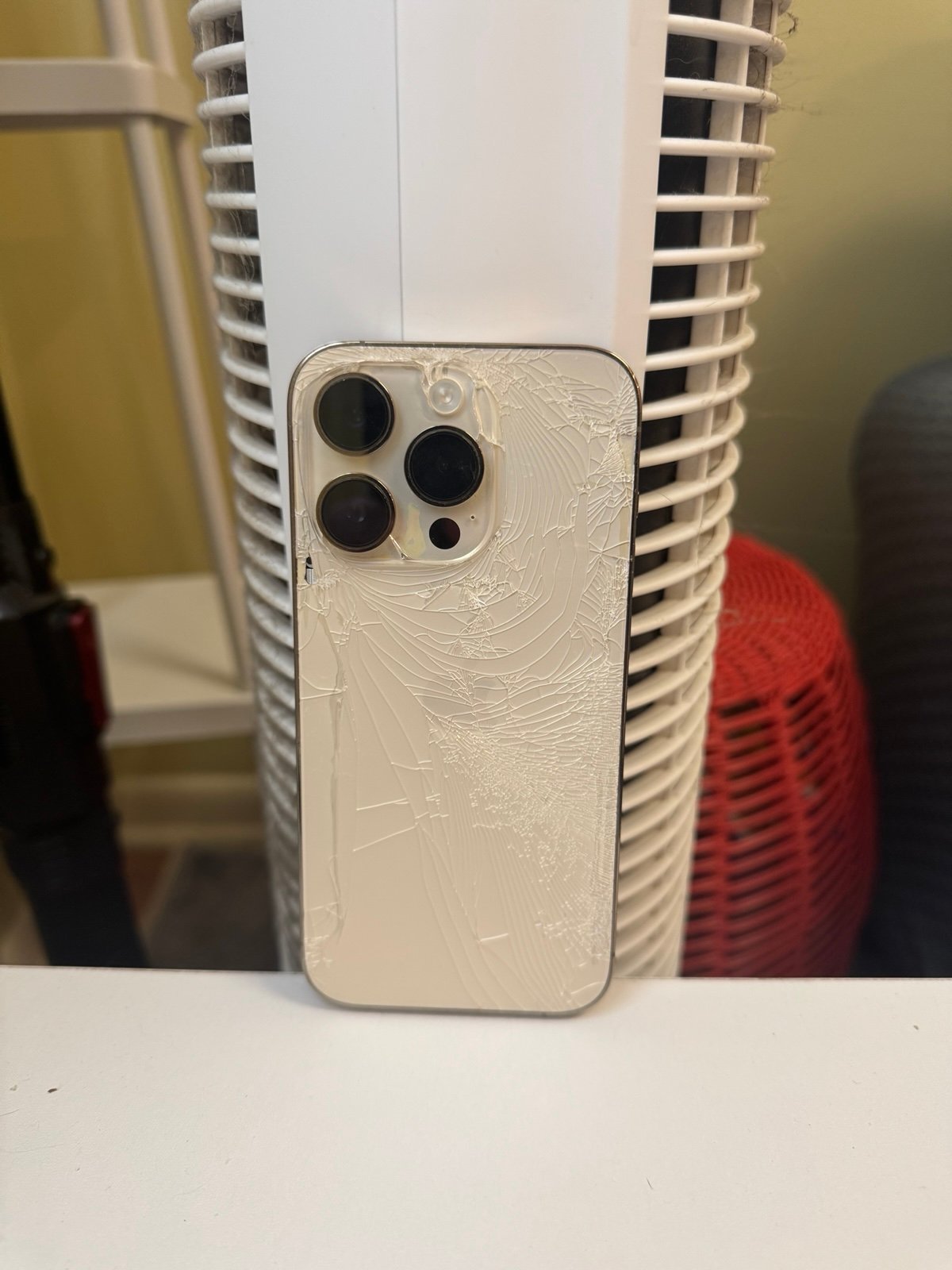 Apple iPhone 14 Pro 128 GB in Silver for Unlocked 5Y33