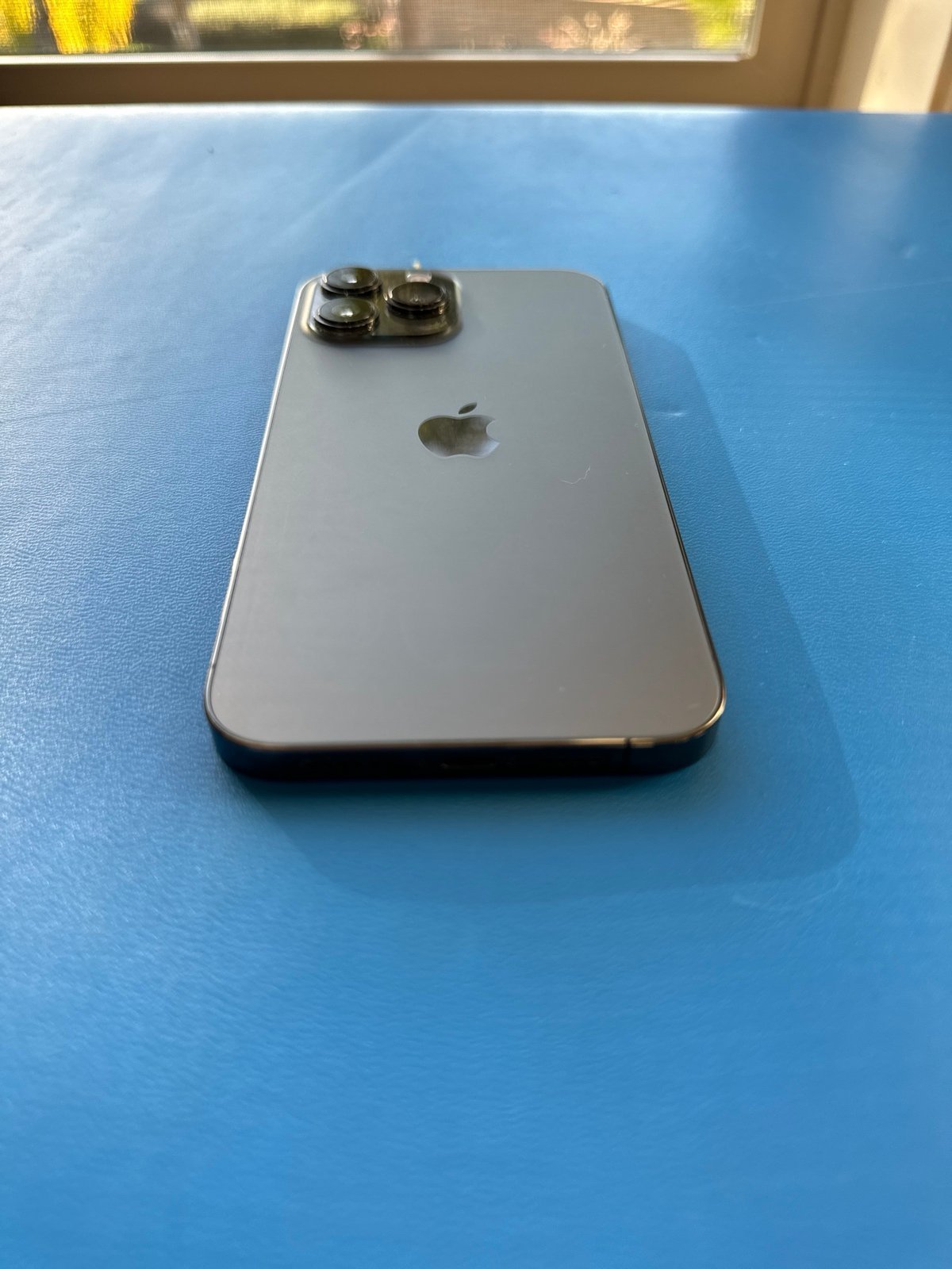 Apple iPhone 13 Pro Max Graphite 512GB AT&T 8J39