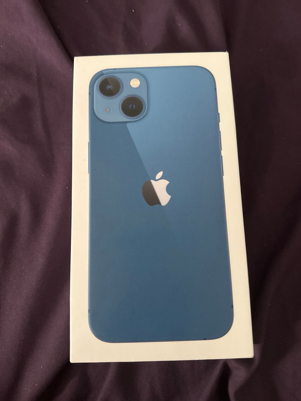 iPhone 13 256 GB (Blue) unlocked 7W37