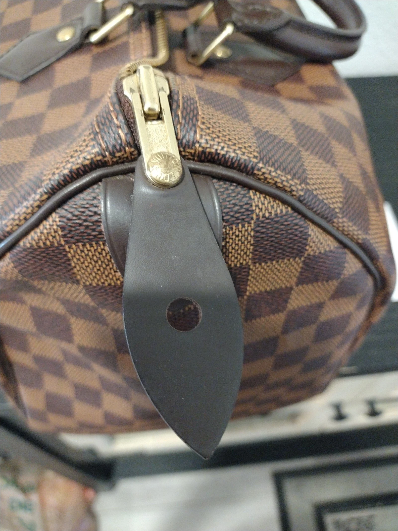Louis Vuitton Damier Ebene 35