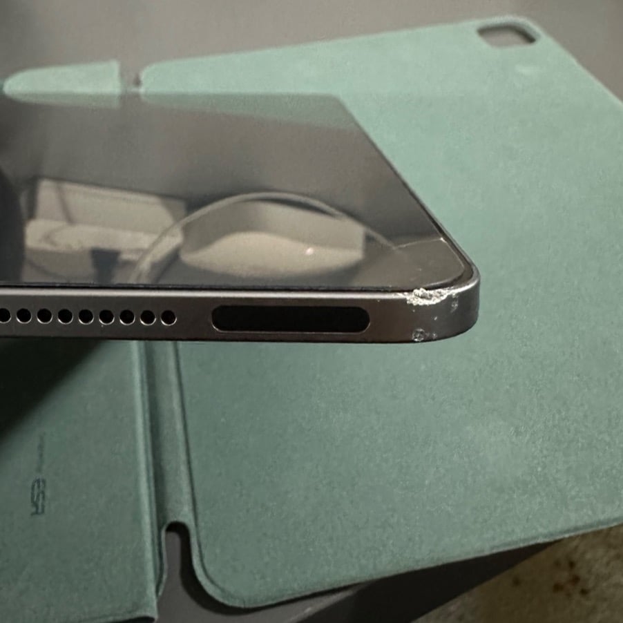 Apple iPad Pro 12.9in (5th Generation) Wi-Fi + Cellular 256GB Unlocked 8J12