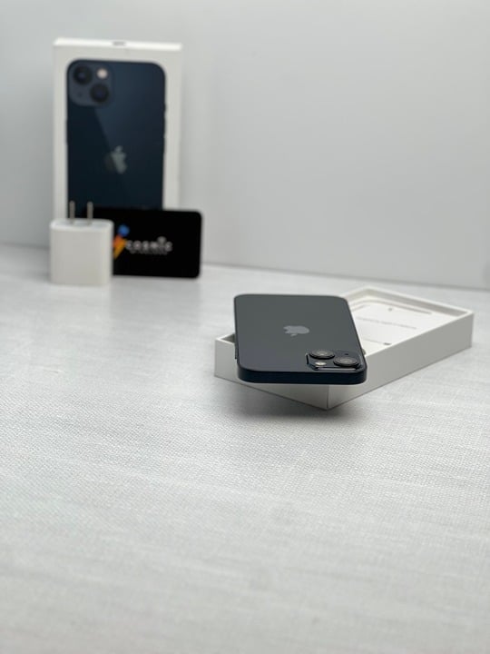 Apple iPhone 13 128GB Fully Unlocked - Midnight 1Z62