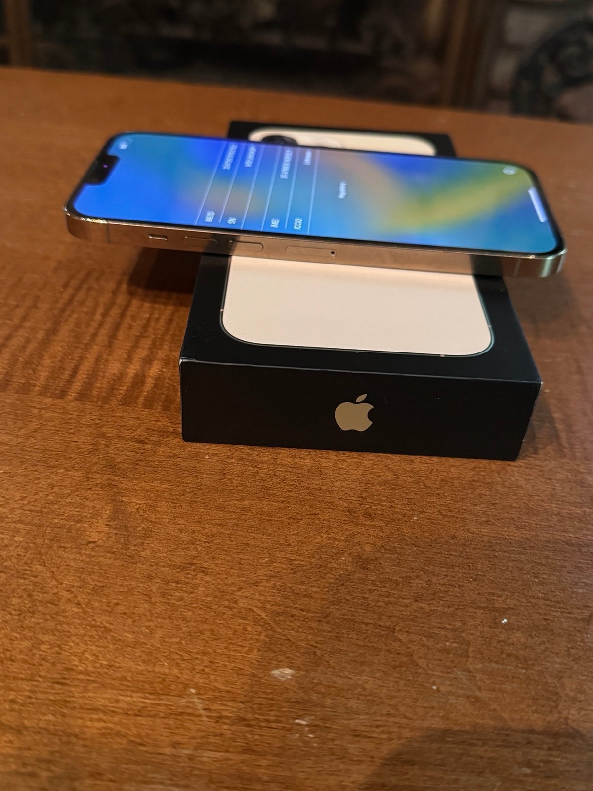 iPhone 13 Pro Max 256GB Gold UNLOCKED CLEAN IMEI 7K98
