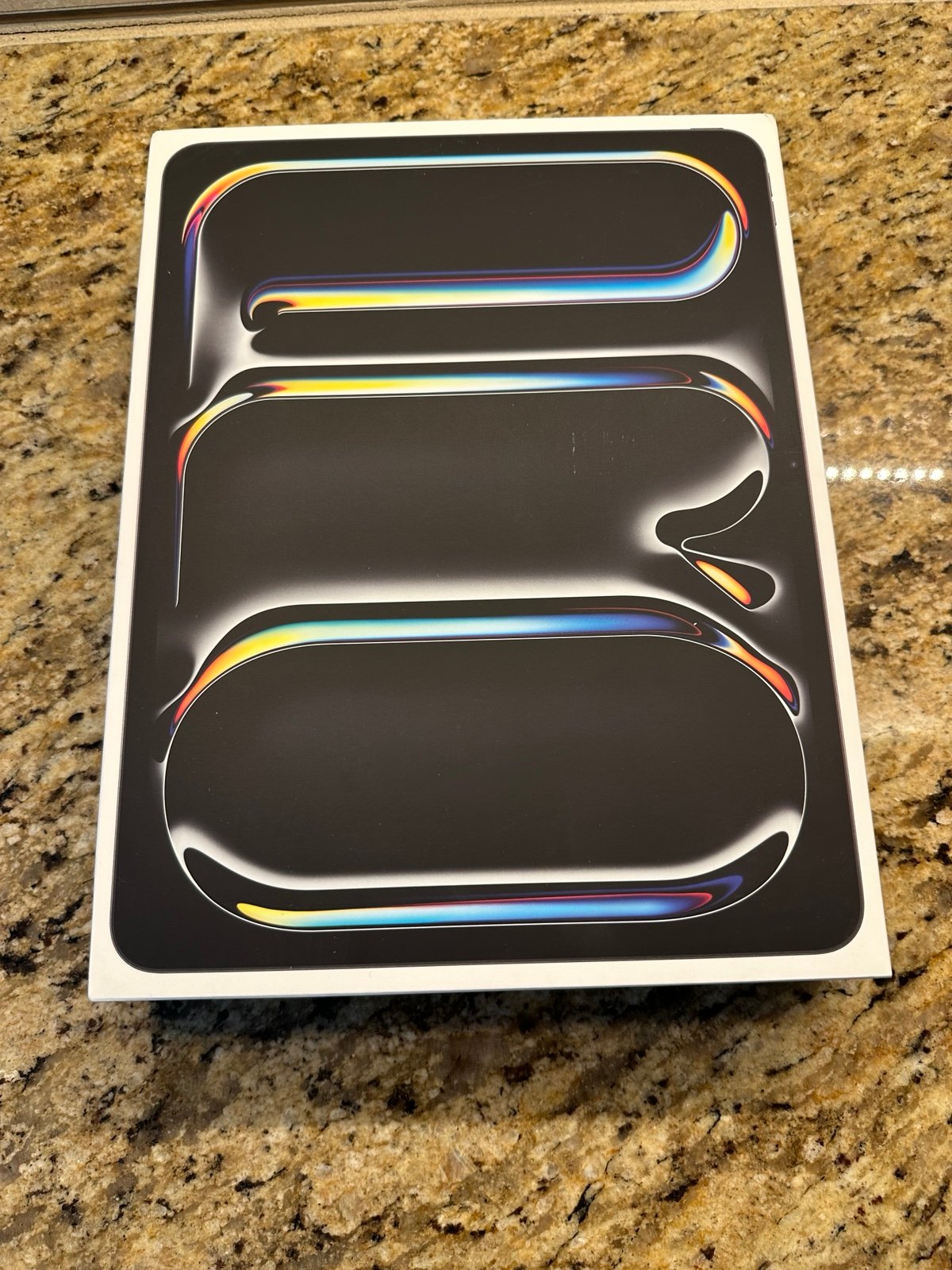 Apple iPad Pro 13 M4 Ultra Retina XDR Display 512GB Landscape 12MP New 3Q81