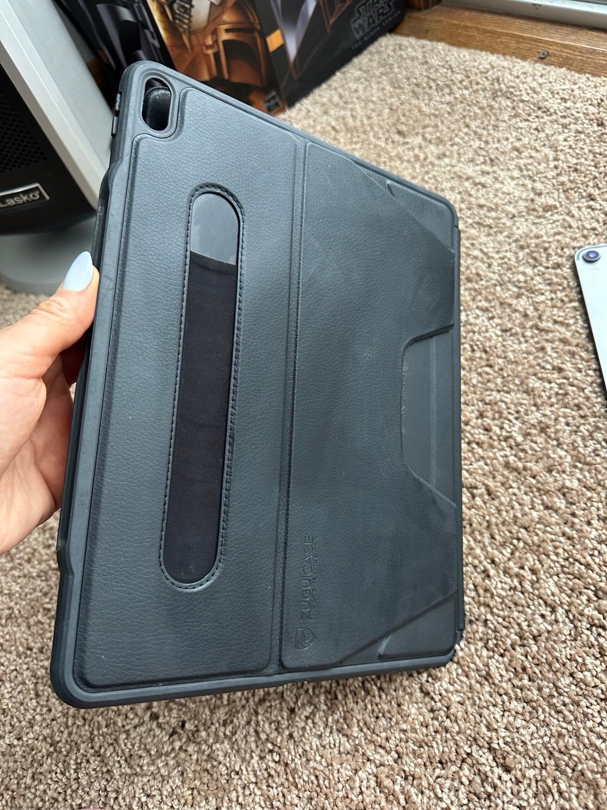 iPad Pro 12.9 inch 512gb (3rd generation) with IPad Pencil and case 9K98