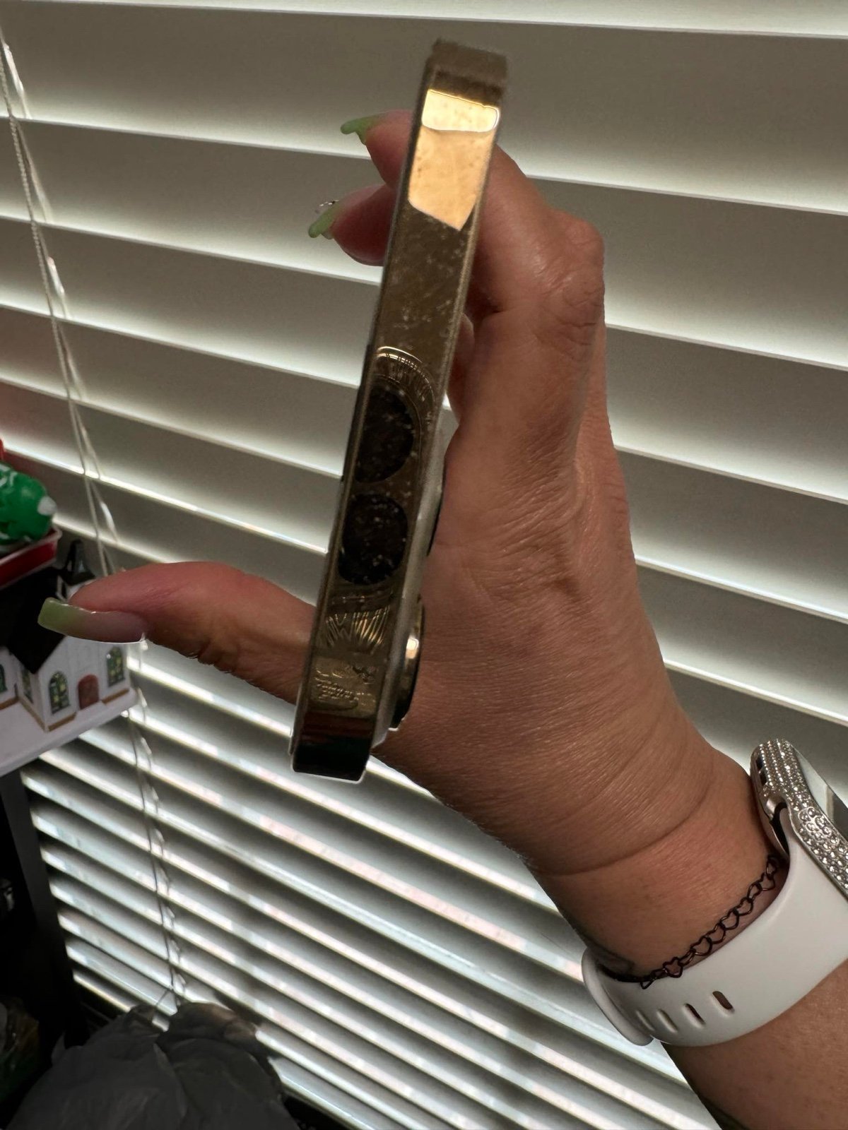 Iphone13 pro max phone unlocked 7H28