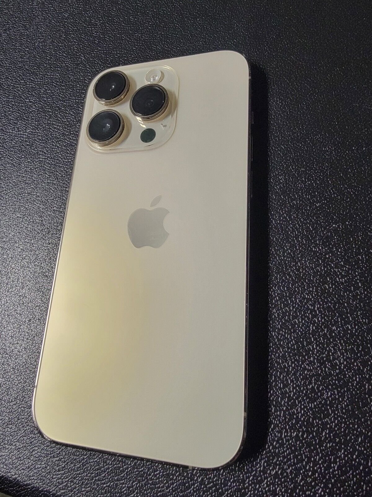 Apple iPhone 14 Pro - 128 GB - Gold (Unlocked) 1U67