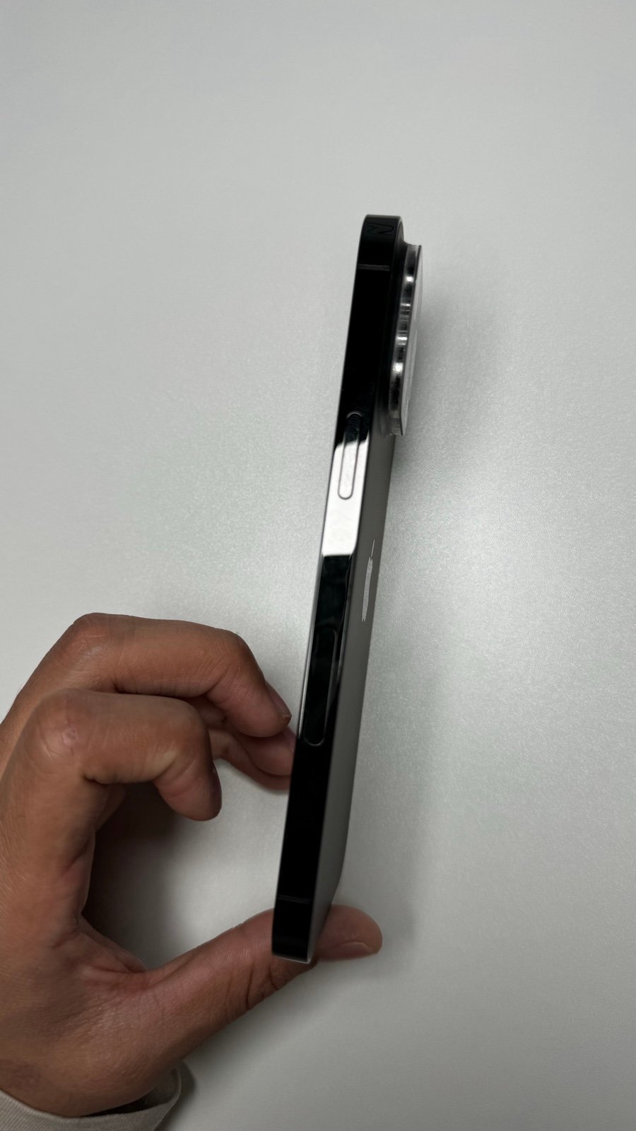 Apple iPhone 14 Pro Max space black - 256GB - (UNLOCKED) 9R23