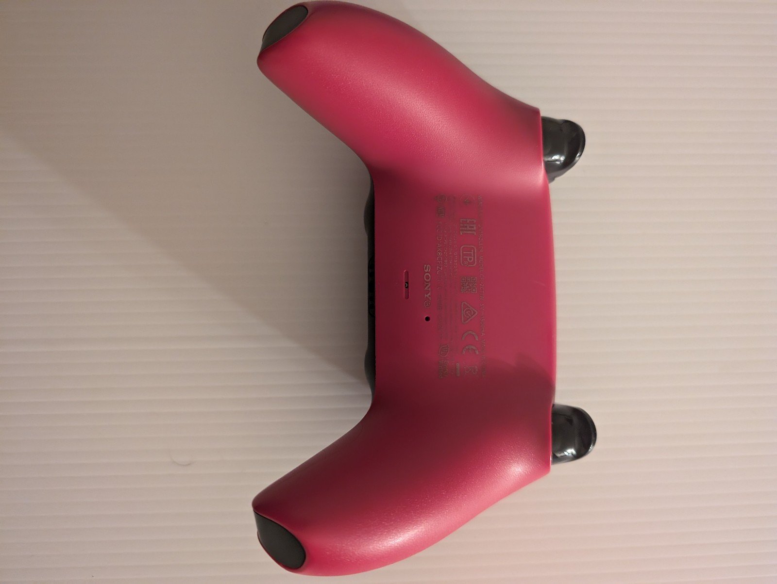 PS5 Console Disc Edition with Red Cover Plates 8H57