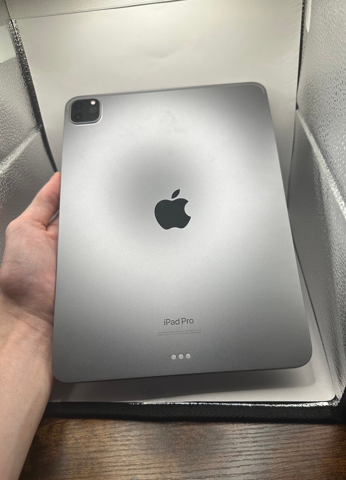 Apple iPad Pro 4th Generation 128 GB in Space Gray 3U66