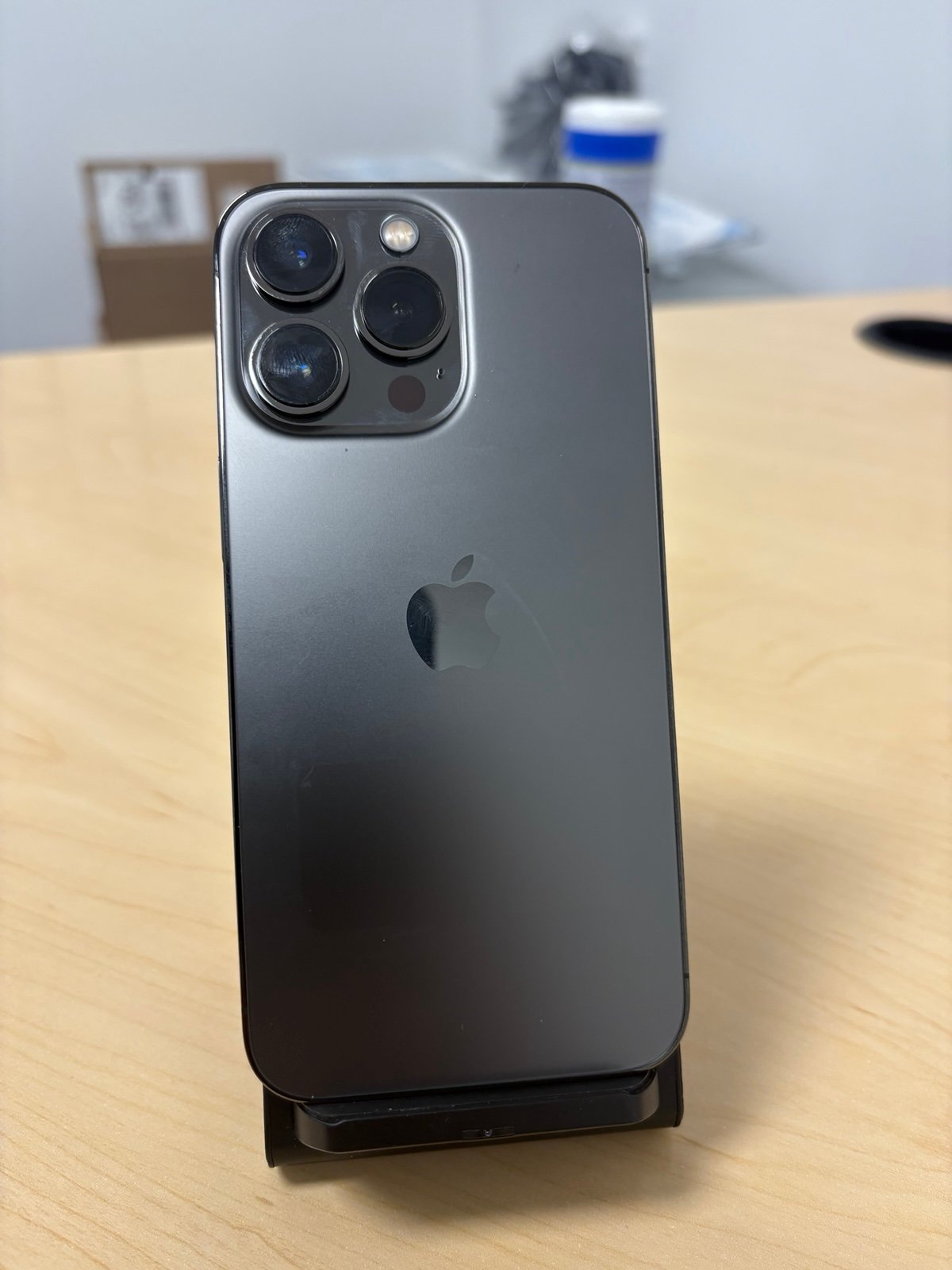 Unlocked 13 pro 128GB 1W56