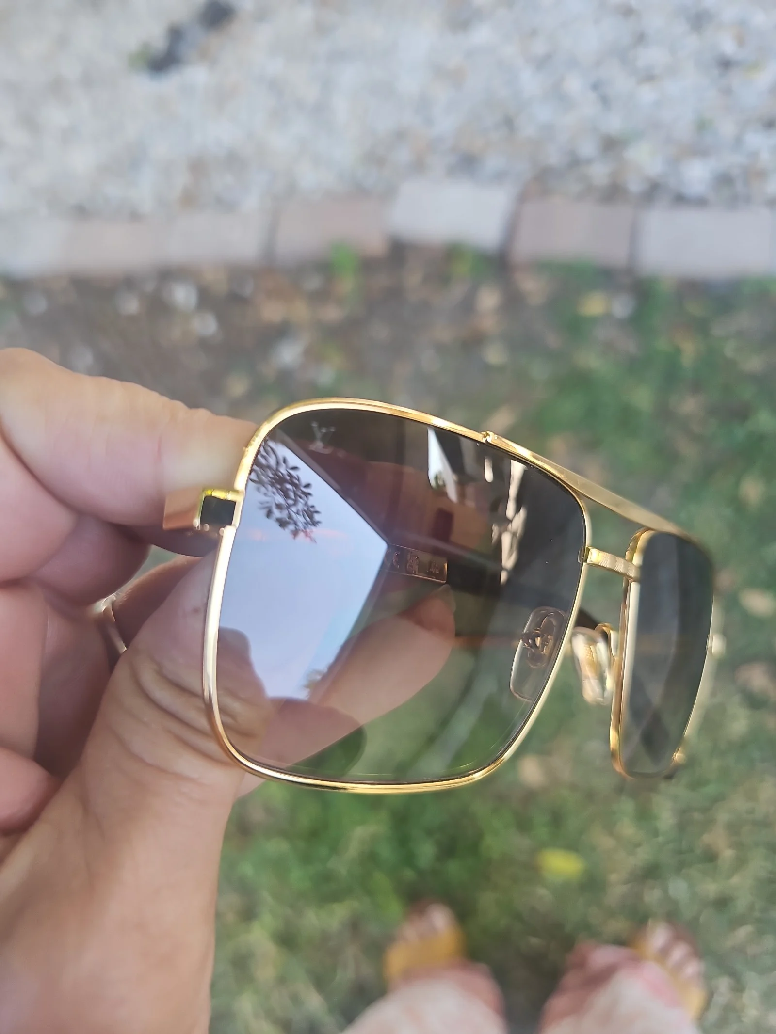 Louis Vuitton Attitude Sunglasses Z0259U Gold