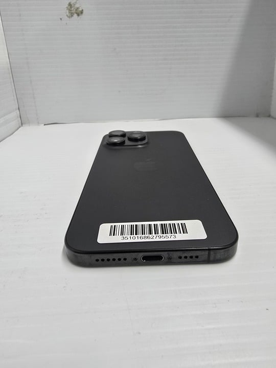 Apple iPhone 15 Pro Max 256GB- Unlocked Black Titanium 7W32