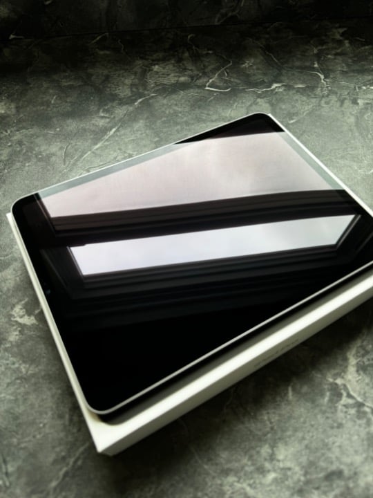 iPad Pro 11-inch 4th Generation (M2) 128GB Space Gray 7D21