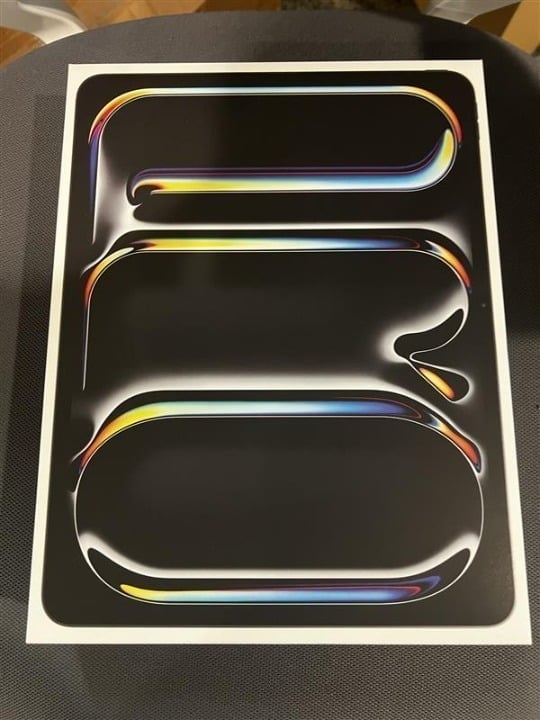 iPad Pro - 13inch - Latest Gen *OPEN BOX* M4 - Wifi 256GB 8X81