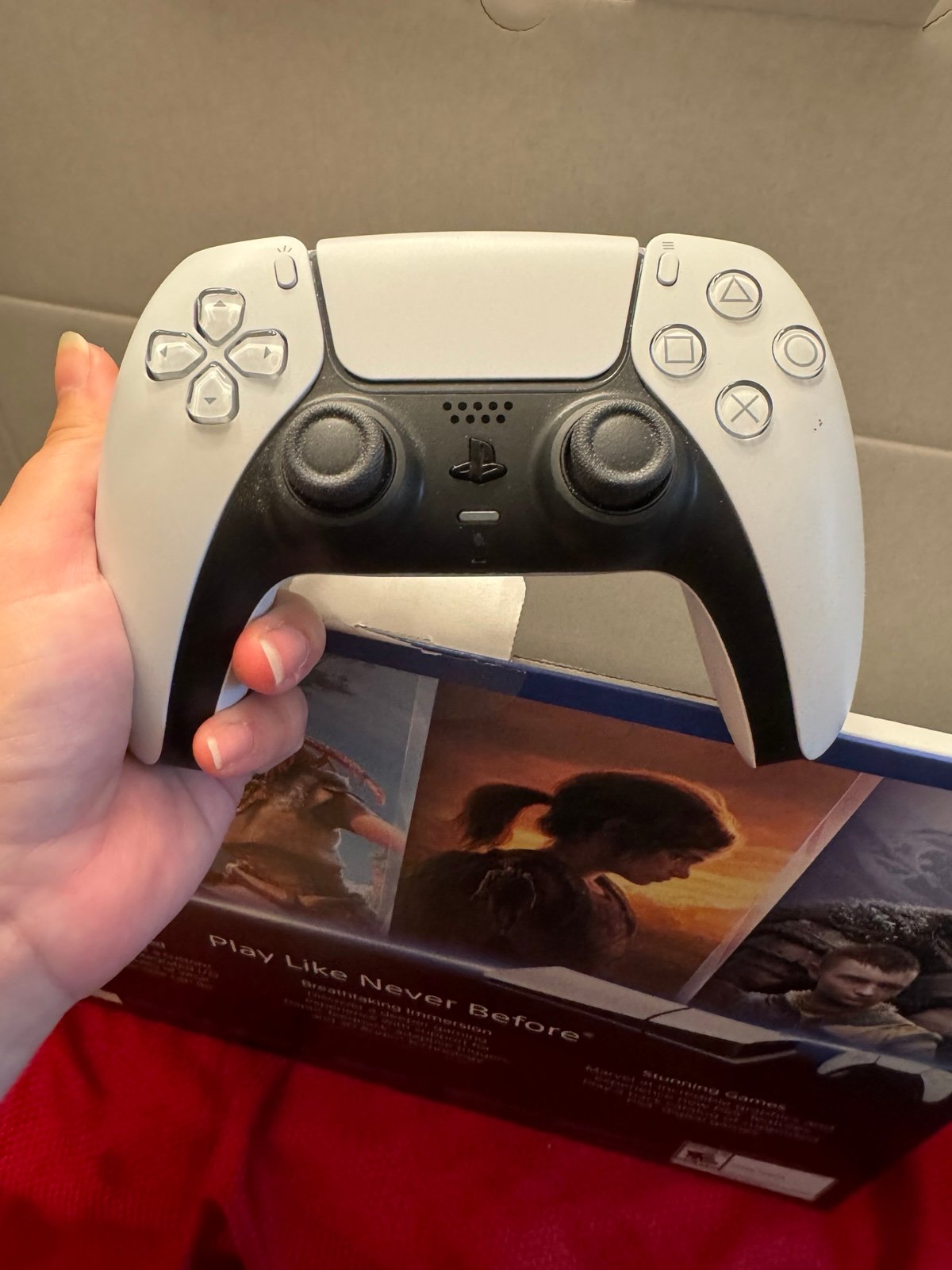 PlayStation 5 825 GB White Digital Edition Like New 9A66