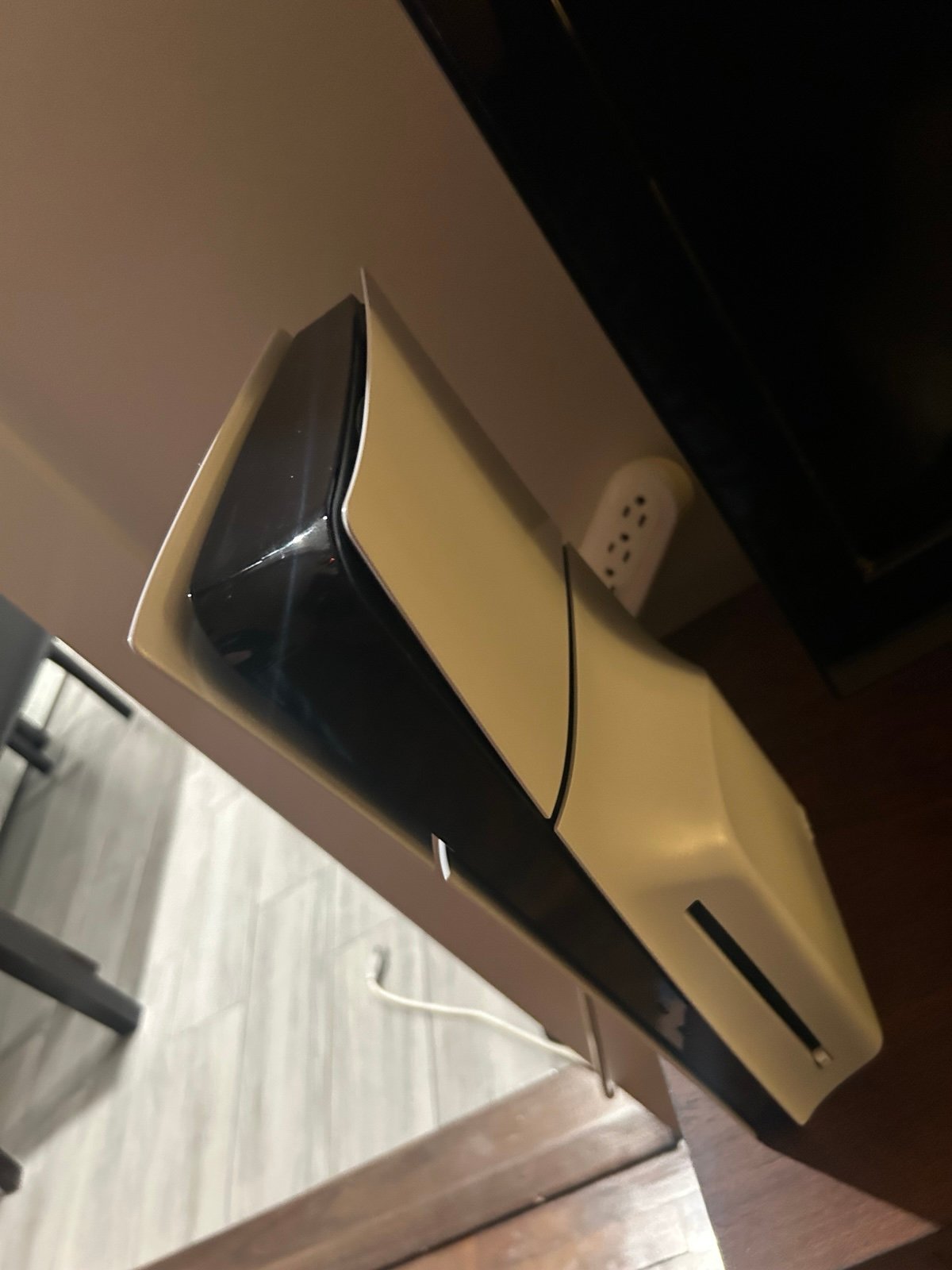 PlayStation 5 PS5 Console Disc Version Slim in Box 8Y88