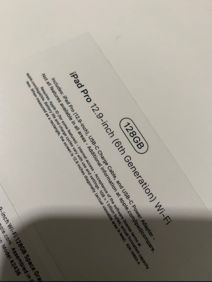 iPad Pro 12.9” ( 6th Generation) 5Y19