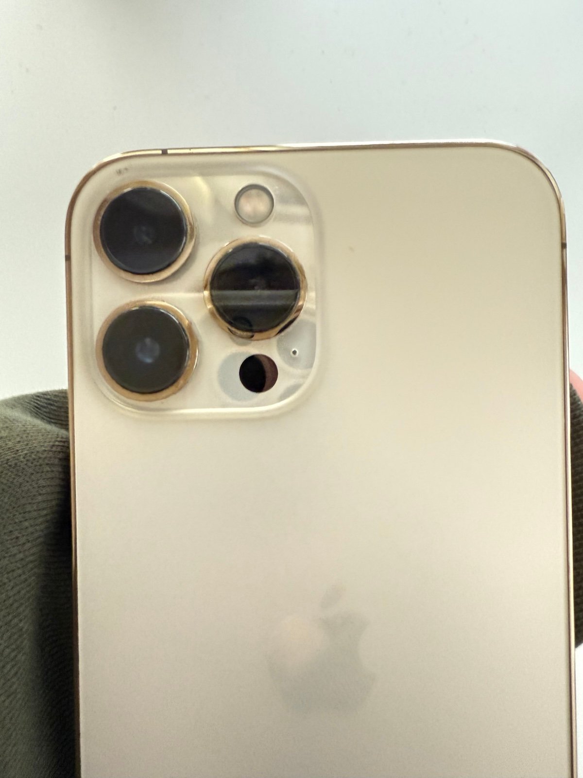 Apple iPhone 13 Pro Max 1H99