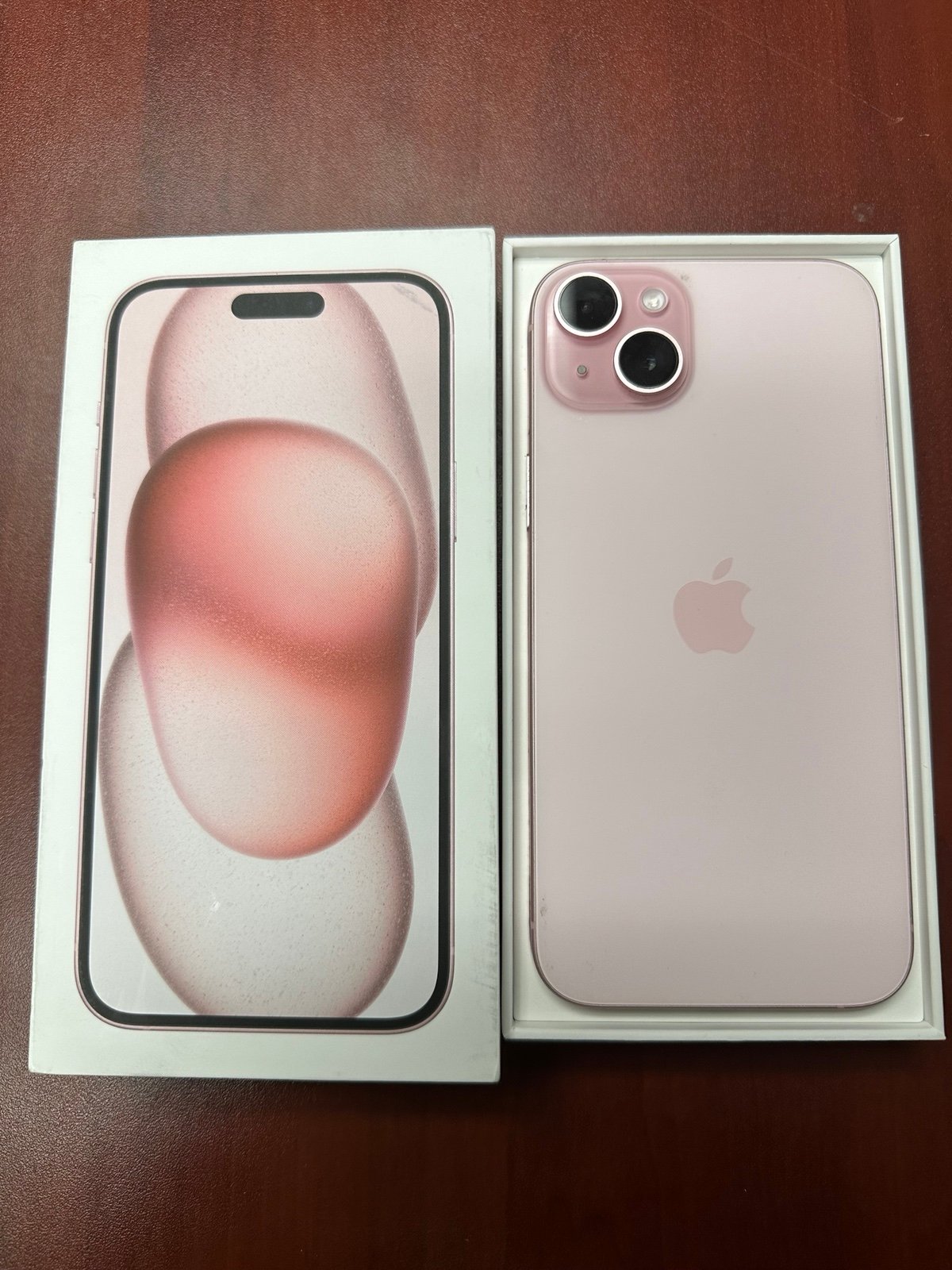 Apple iPhone 15 Plus 9C92