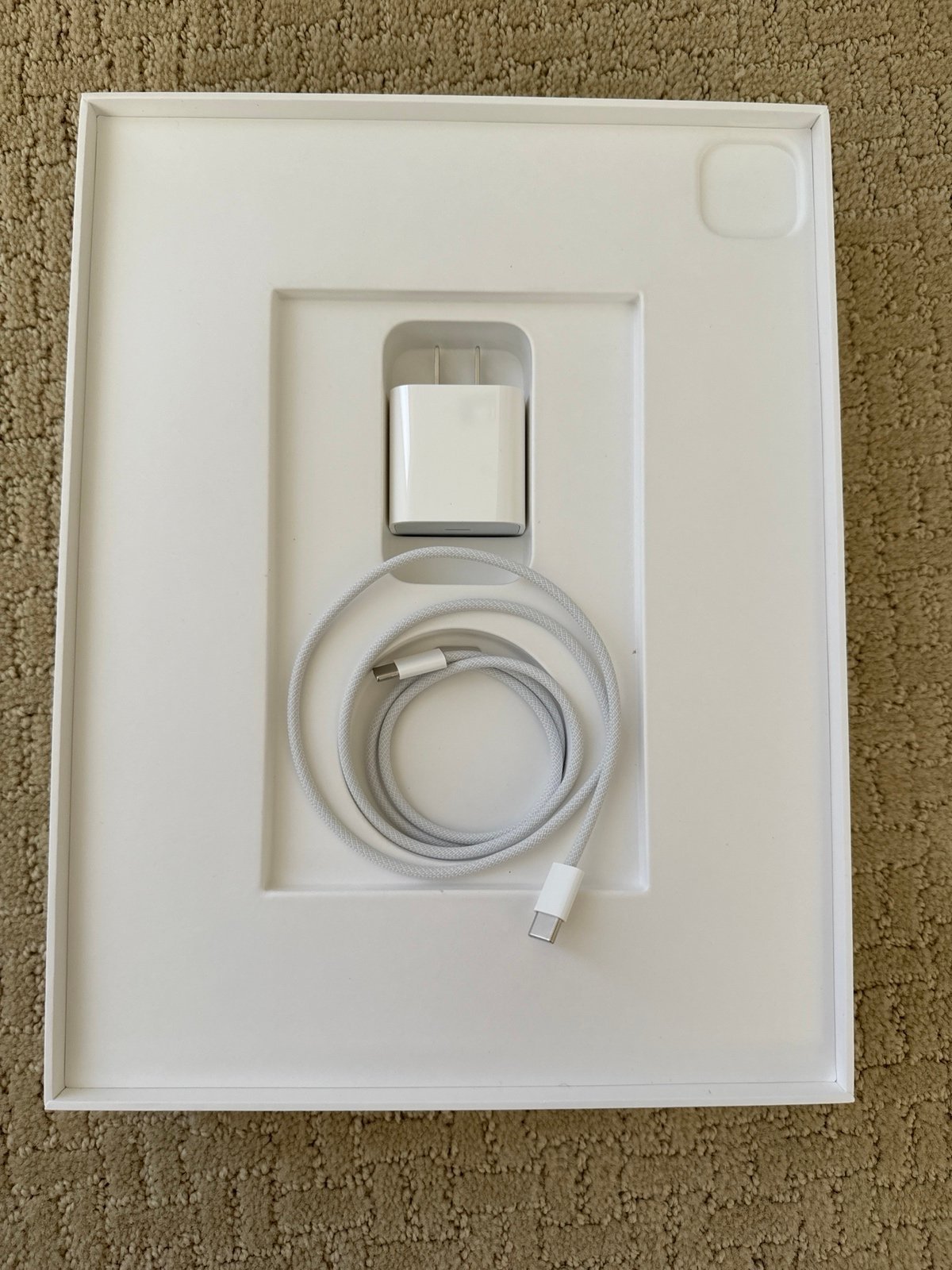 Apple iPad Pro 12.9 inch (6th Generation) 3E68