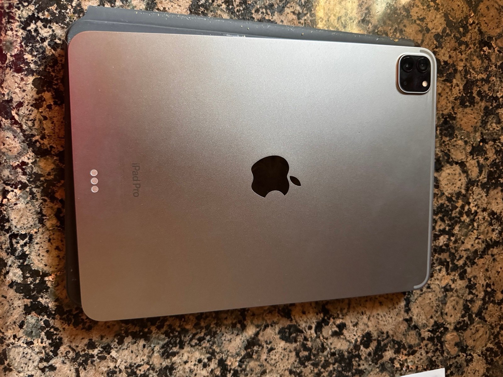 ipad pro 11 inch 4th generation 2D77