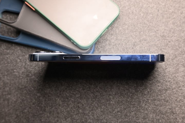 Apple iPhone 13 Pro 128GB Sierra Blue Factory Unlocked 6W26