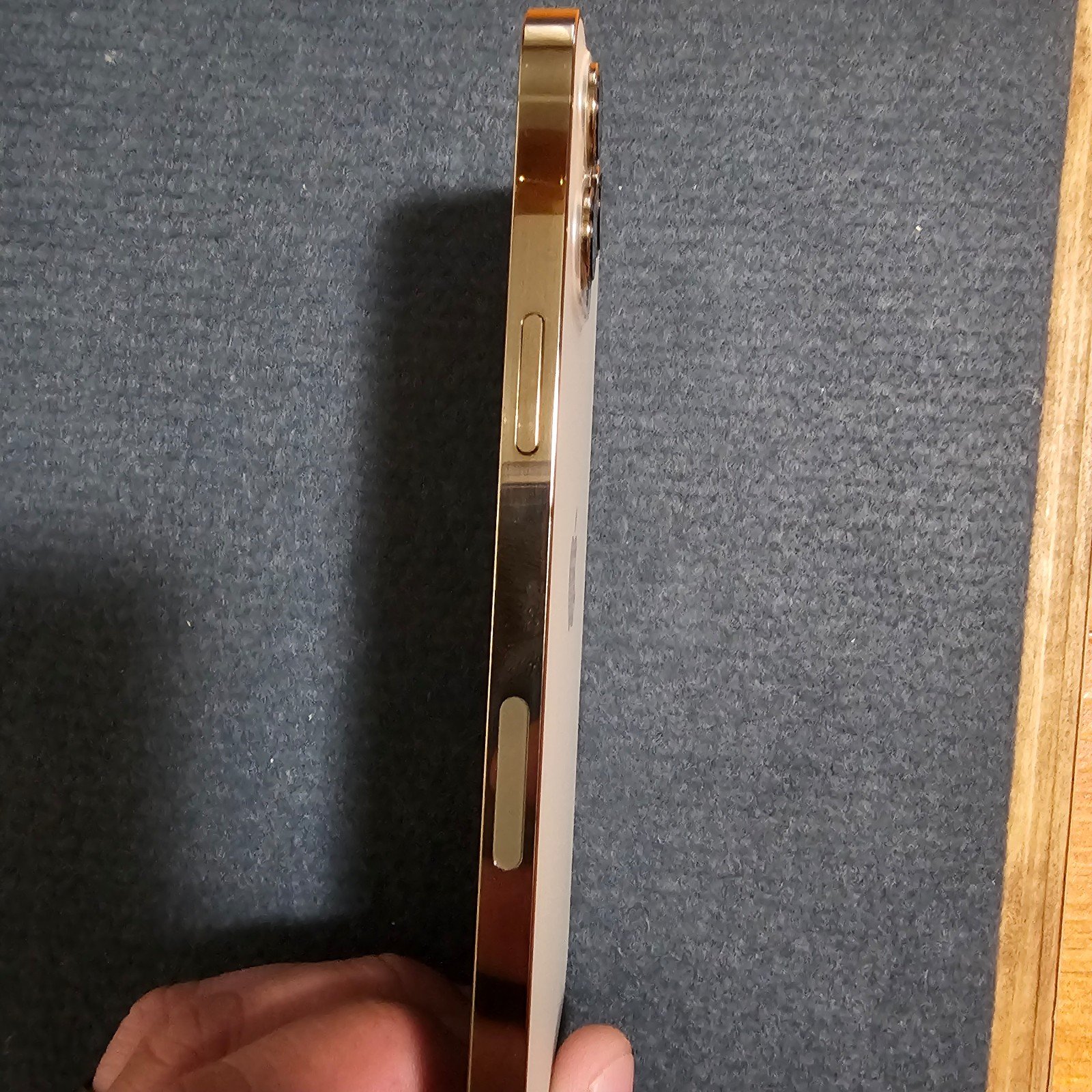 iphone 12 pro max phone unlocked 1B39