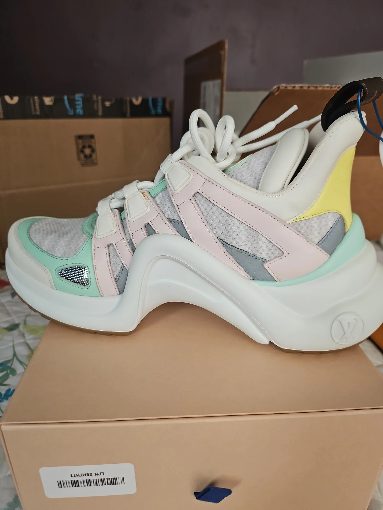 LV Louis Vuitton 37.5 Archlight Sneaker