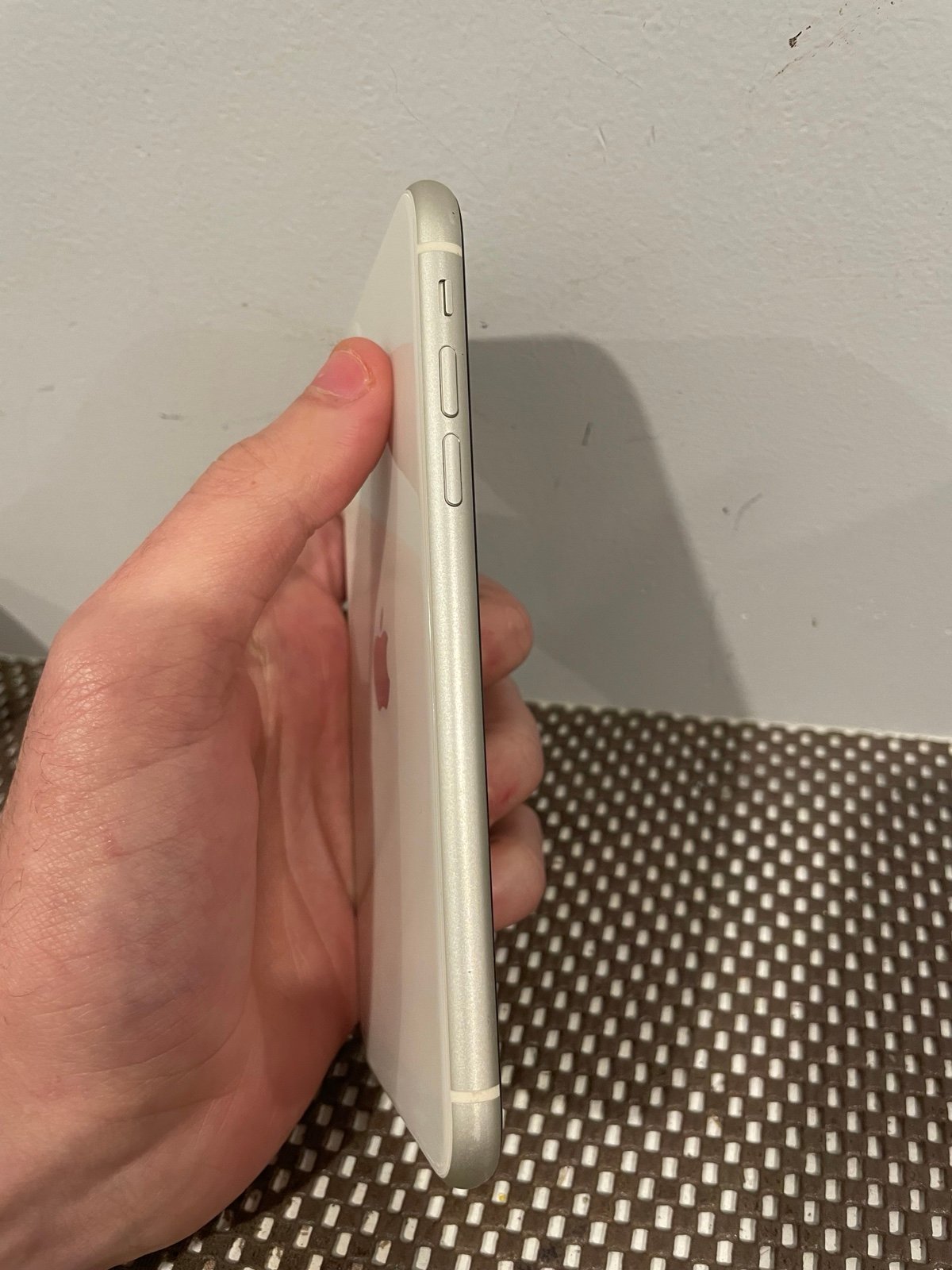 iPhone 11 White 64 GB unlocked. 1V31