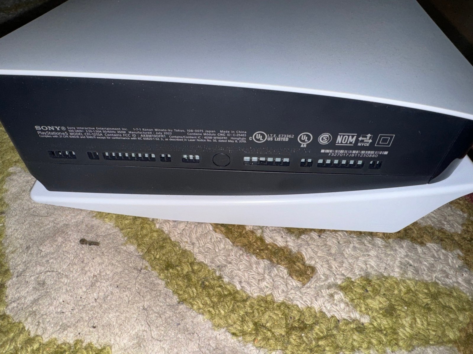 Sony PlayStation 5 Console in White 7O78