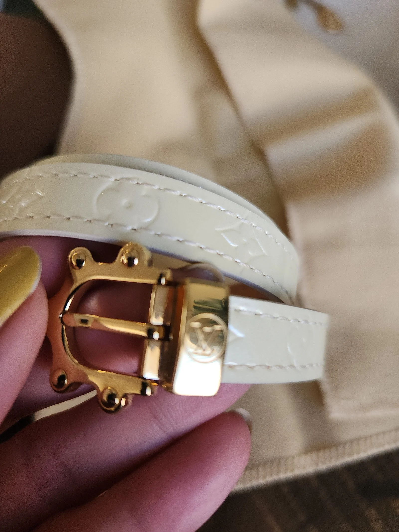 LOUIS VUITTONVernis Triple Tour Coil Bracelet Perle