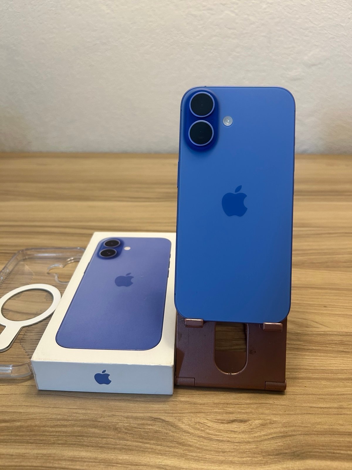 iPhone 16 128 Verizon 5K81