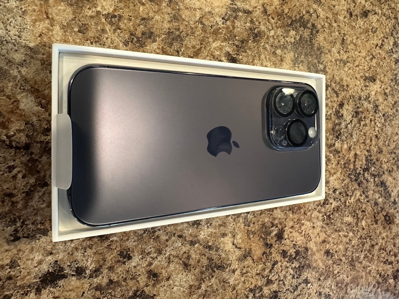 Apple iPhone 14 Pro 128 GB 3D78