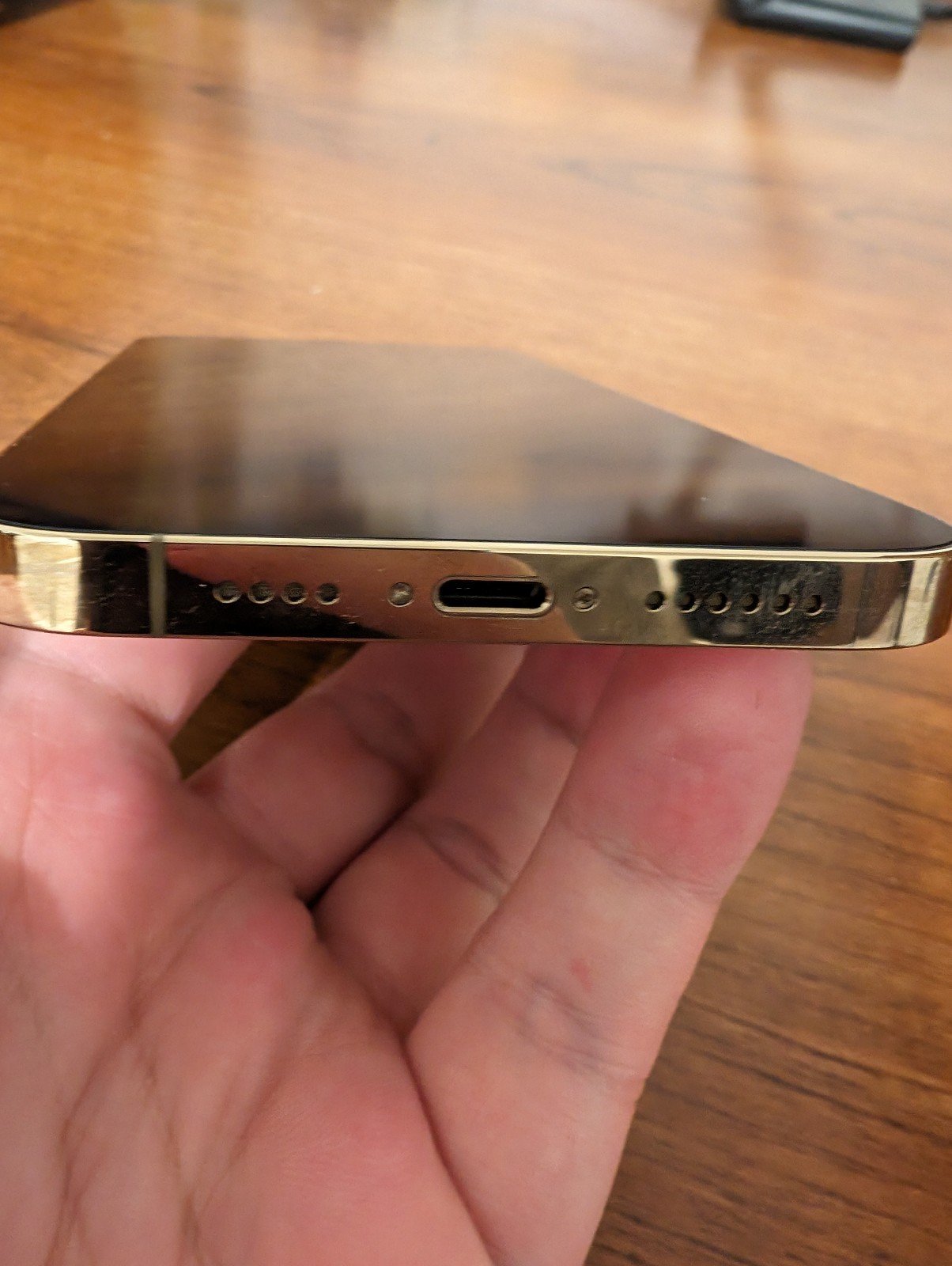 Apple iPhone 12 Pro Max 128 GB in Gold for Unlocked 3S13