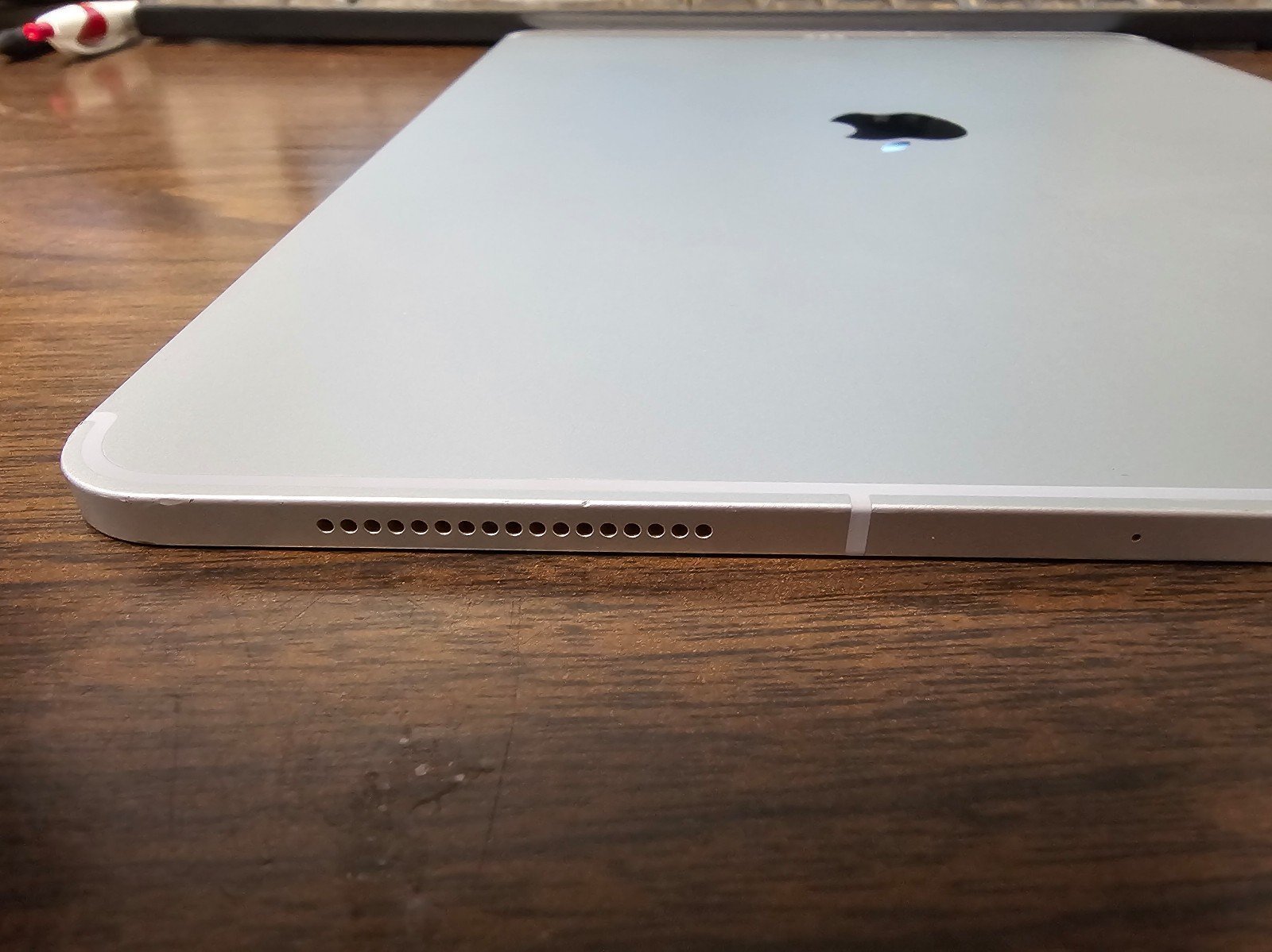 Apple iPad Pro 4Gen 12.9inch 1tb unlock LTE WITH KEYBOARD! 9T93