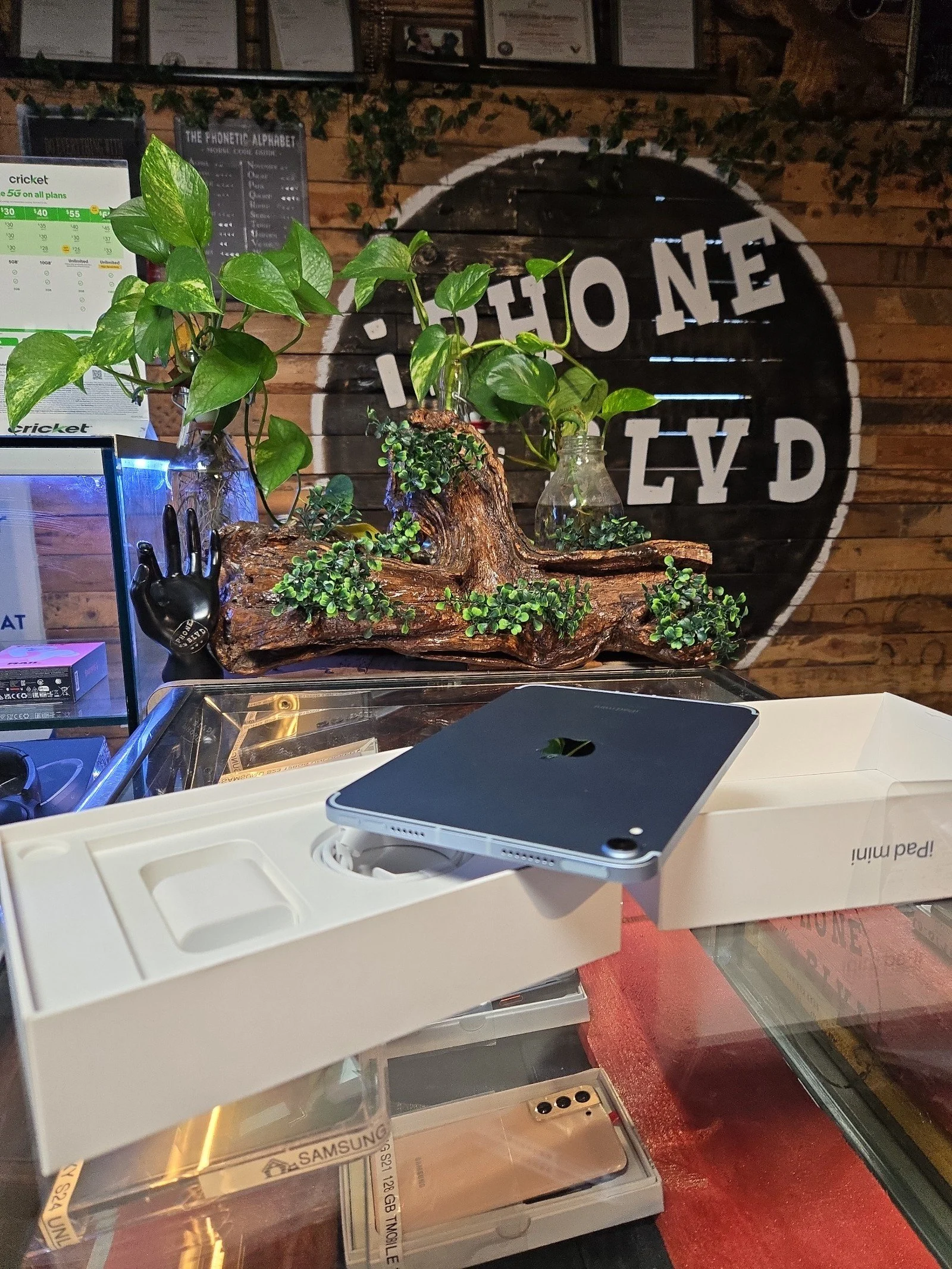 Apple iPad mini 2024 A17 Pro 128gb wifi+cell 2N57