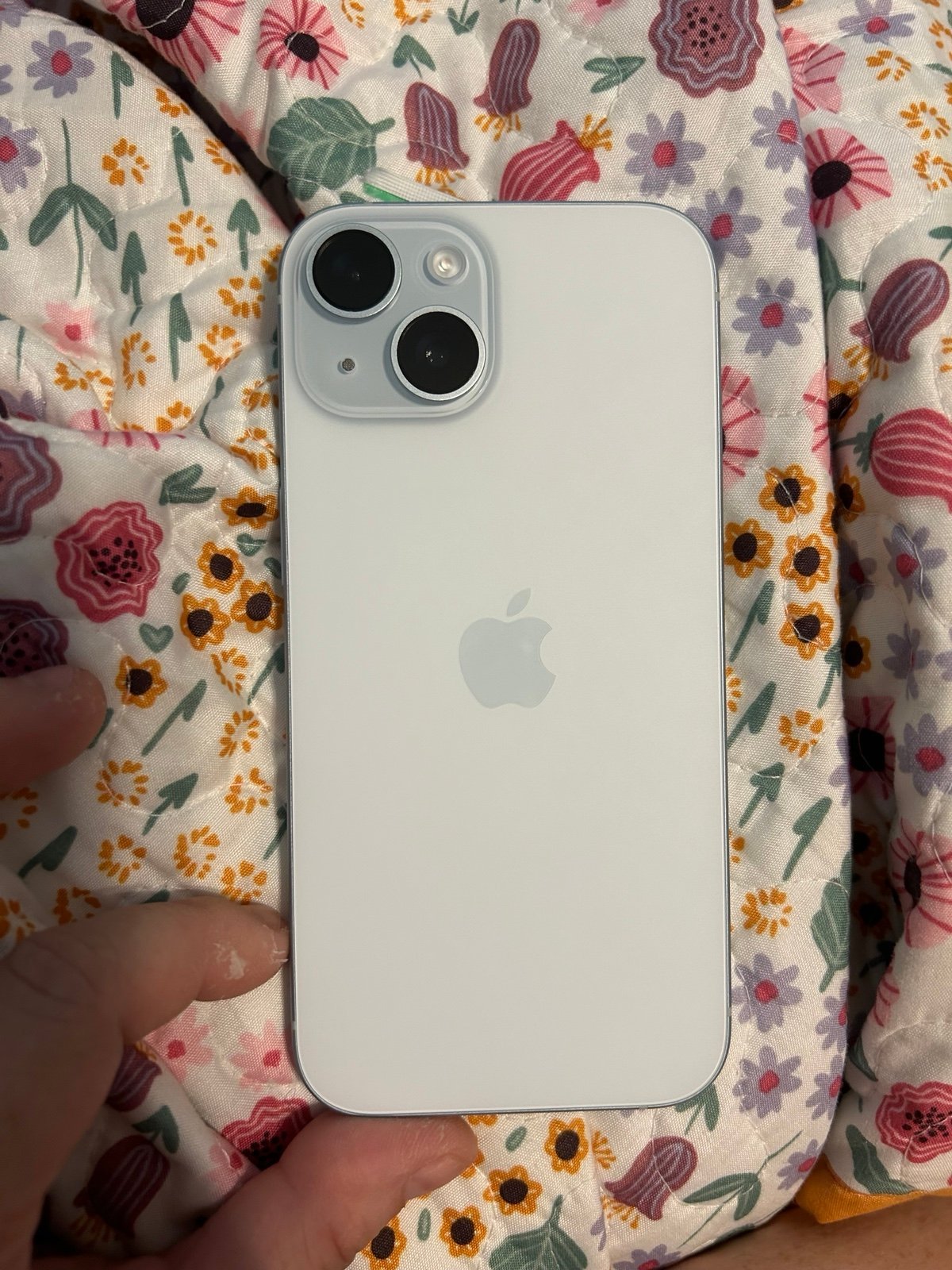 Apple iPhone 15 unlocked 128gb 5B92