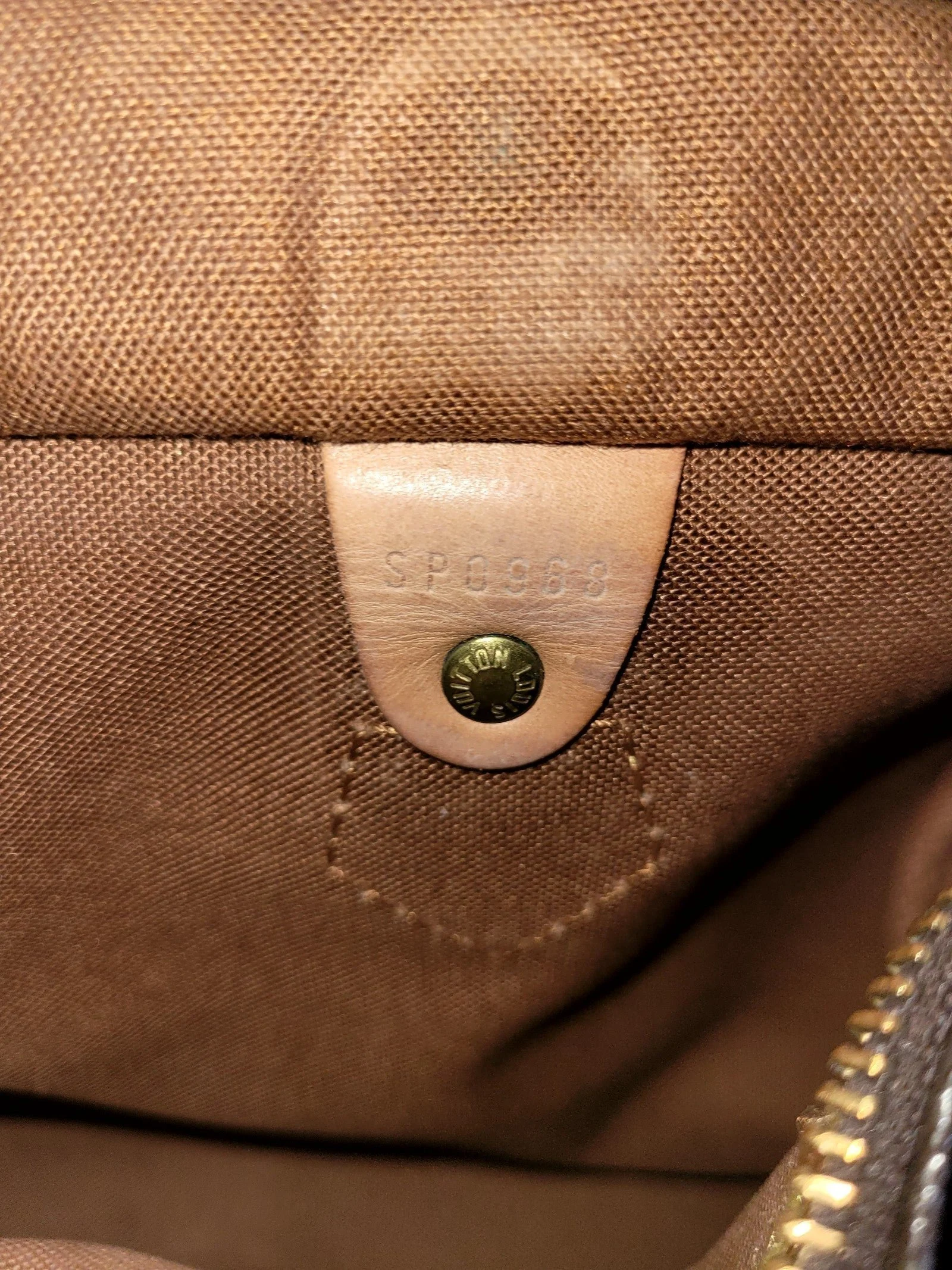 Louis Vuitton Speedy 25 Purse