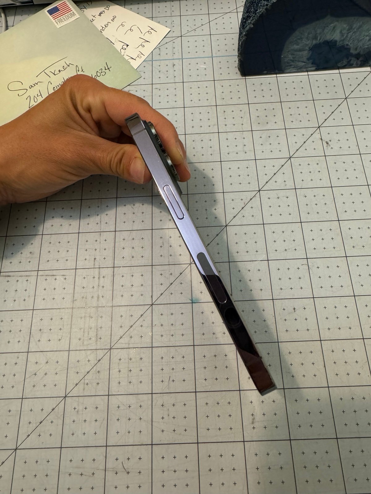 Unlocked iPhone 14 Pro Purple 8S25