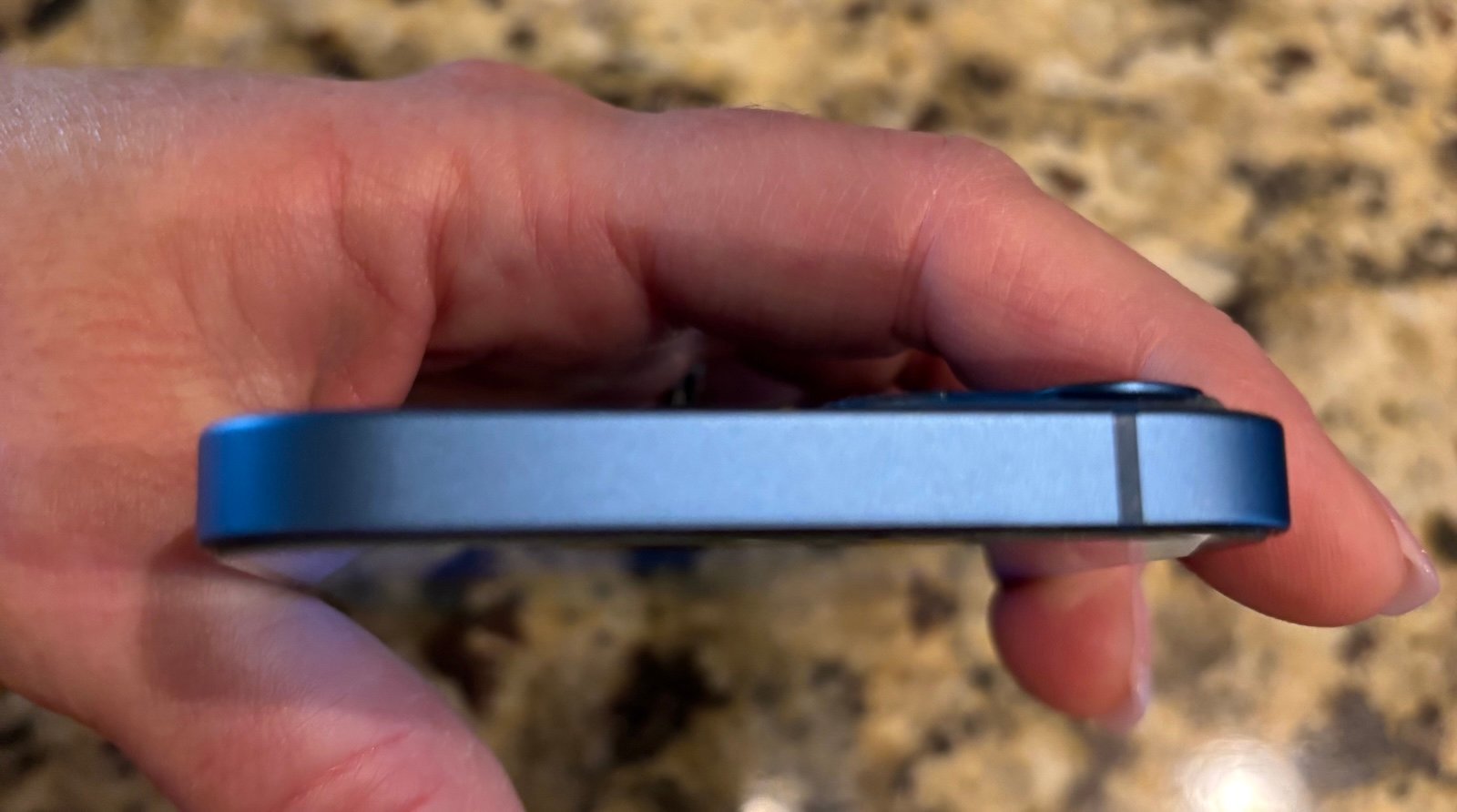 iPhone 13 128GB Unlocked (Blue) 6A99