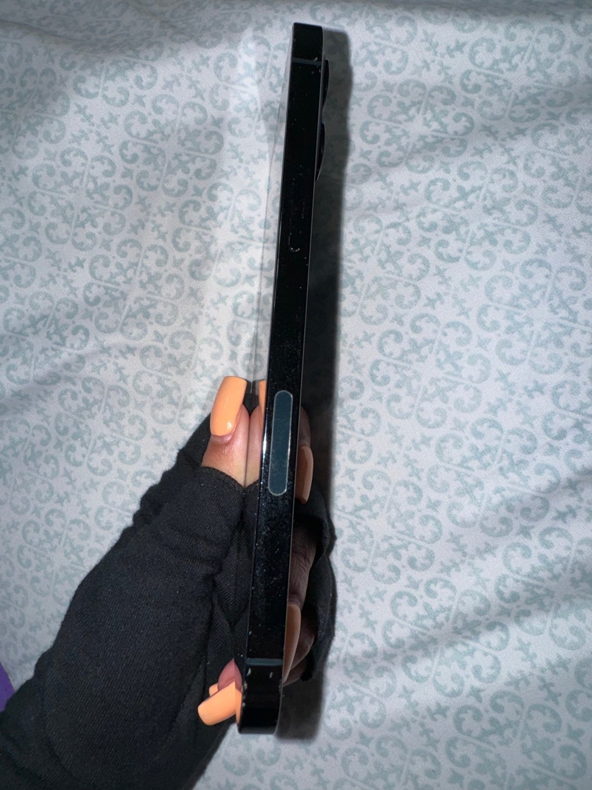 iPhone 12 Pro Max 128GB unlocked 6Z57